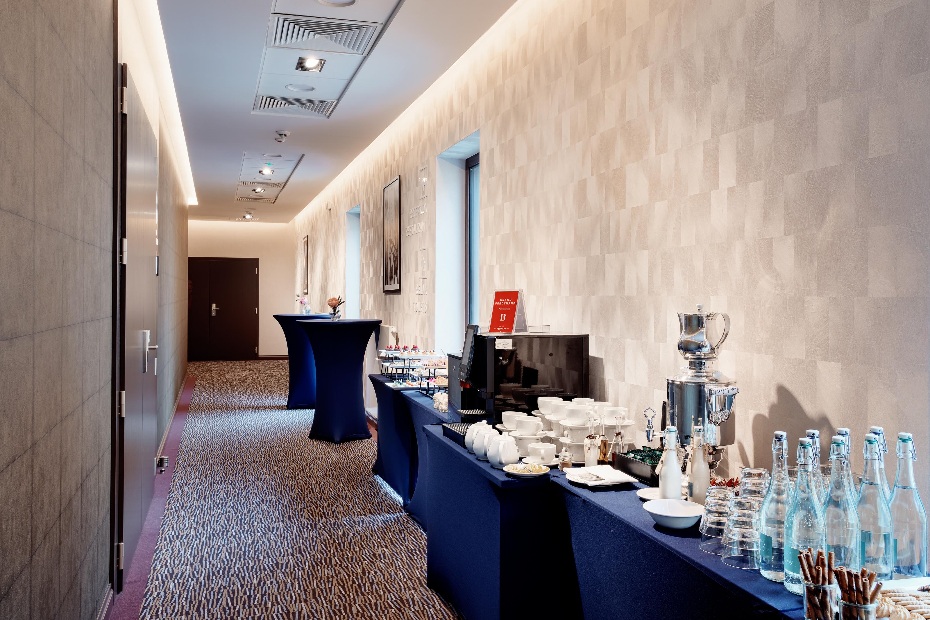 B&B Hotel Rzeszow Centrum Exterior photo