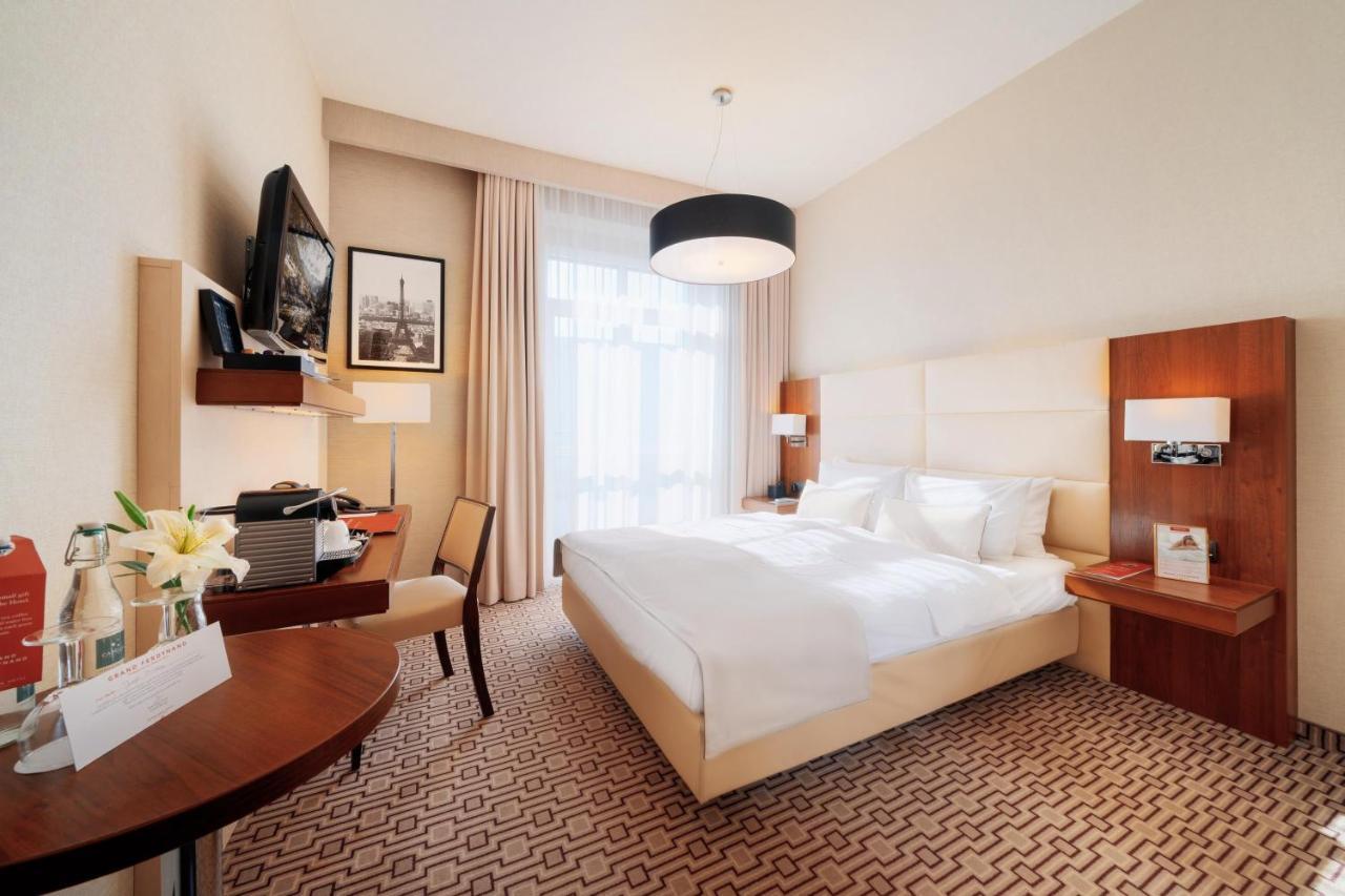 B&B Hotel Rzeszow Centrum Exterior photo