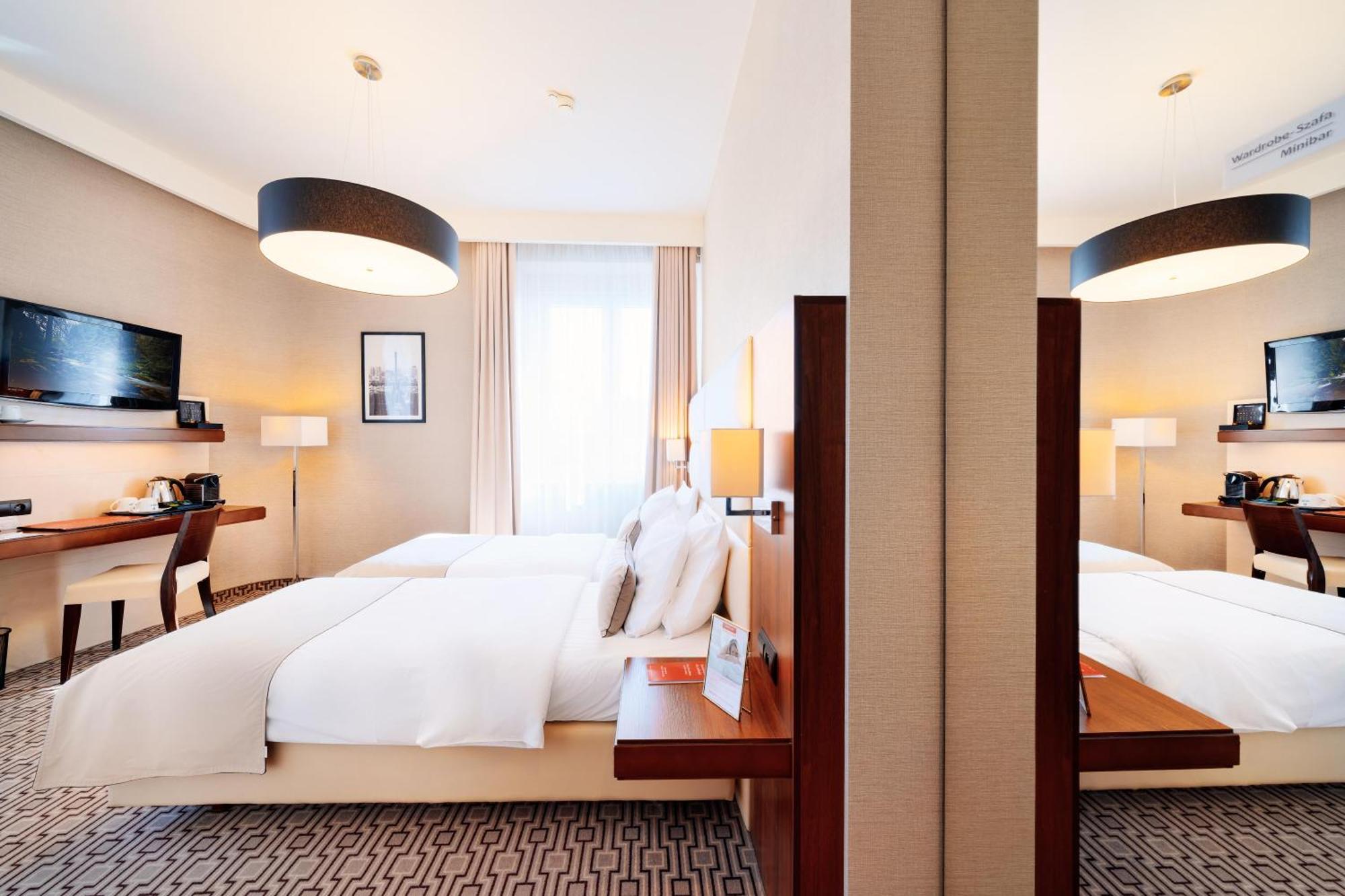 B&B Hotel Rzeszow Centrum Exterior photo
